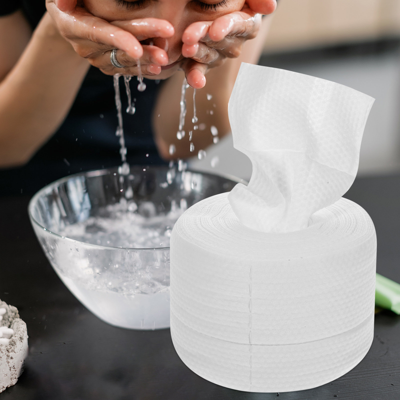 60 szt. bawełnianych chustecze – Skincare Routine recenzja i cena
